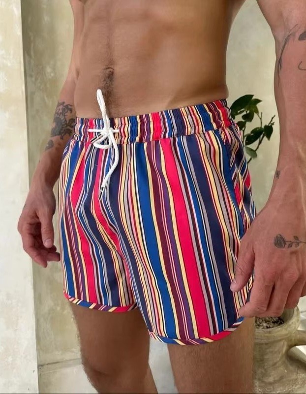 Men's Sports Casual Shorts Polyester Woven Quick-drying Full Printed Single Layer Beach Pants