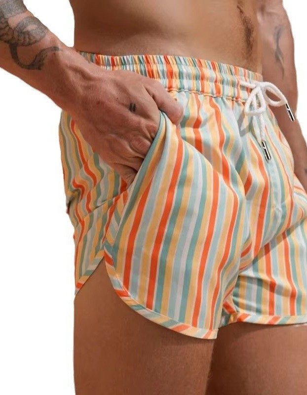 Men's Sports Casual Shorts Polyester Woven Quick-drying Full Printed Single Layer Beach Pants